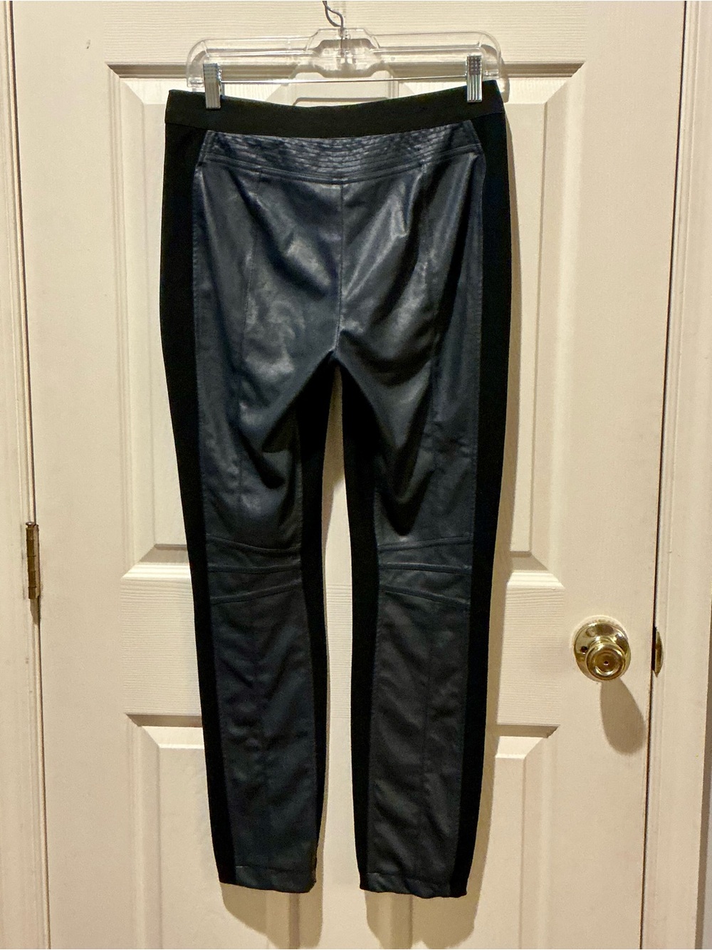 BCBGMaxAzria Black/Navy Combo Kalin Motorcycle Faux-Leather Skinny Legging Med - Picture 10 of 12